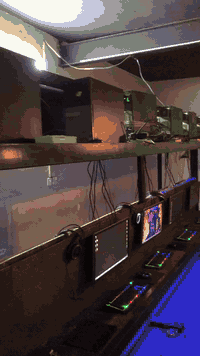 سلام عليكم للبيع حاسبات دل
هرتز 60

رام 8

هارد اسس دي 256

هارد داخلي 64

جيل ثالث

معالج كواري 7

كارت شاشه 1050 Ti

جهاز ربط 

كيبورد5

ماوس5

حاسبات5

مكاني بغداد الحديدة

رقم ***********

سعر الحاسبه 225 وبيه مجال قليل
