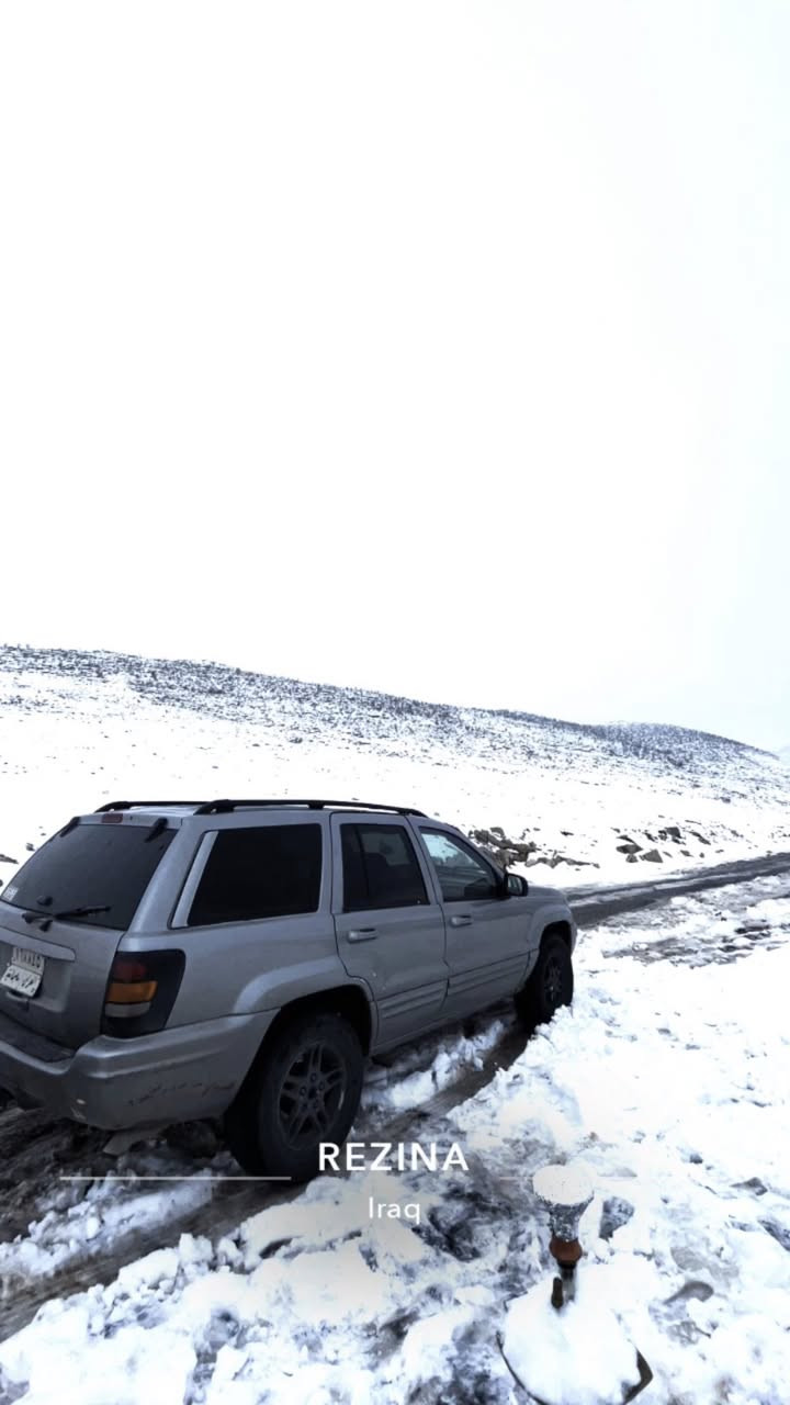 جێب شیلۆکی مۆدێل 2000گێڕو مەکینەو تەقەو ڕەقەو هەموشتی بەشەرت سەیارەکە زۆر پاکو خۆوێن ماوەتەوە تابڵێی سەیارەکی بێمەسرەفە دینارەک مەسرەفی تێدا نیە ڕەقەم تەلەفۆن***********
