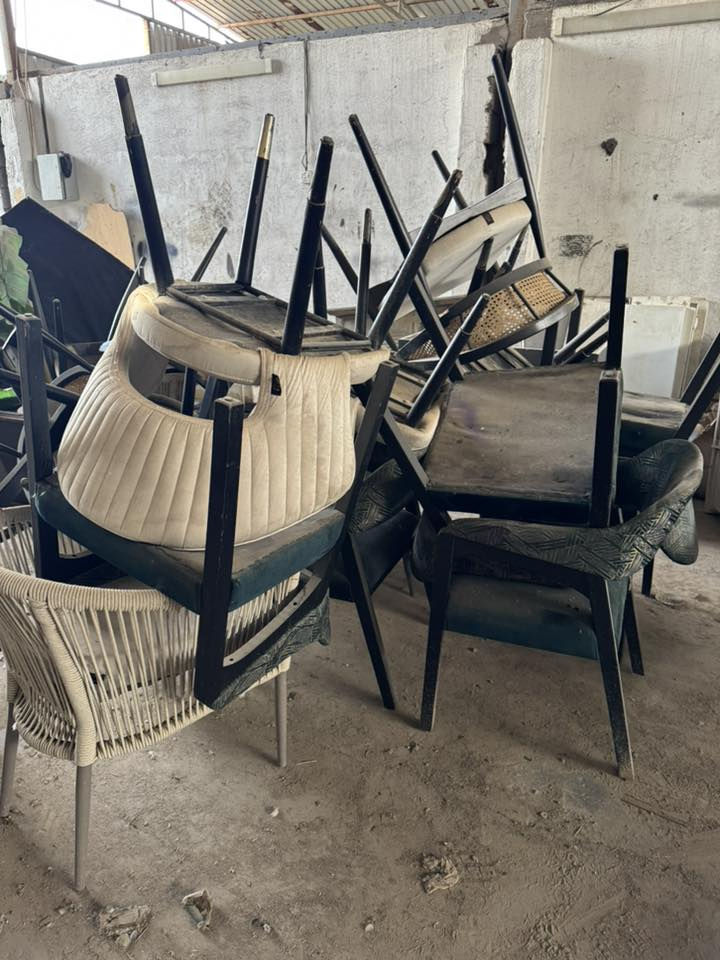 غراض مطعم للبيع 
***********
مكان ناصريه 
غراض درجه اولى وكله شرط الشغل
