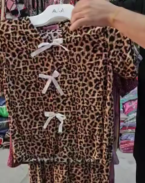 ترااااك أصلي كيلوووووت يجنننن قطعه فول
موديلات خير من الله فوووووول افحص يله تستلم
سعر الدرزن 60 الف فقط


**إذا كنت صاحب هذا الإعلان وتريد حذفه لأي سبب، رجاءا أرسل رسالة إلى الدعم الفني**