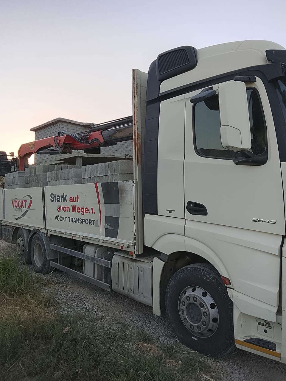 اكتروز ٣٠١٤ وحش كرين بافنكر ١٥  سياره جديده  حجم ٢٥٤٥ سنكل دوار كلشي بيه شركه بعده جديده
ماشيه ٦٦٠ 
رقم اربيل بسمنه
تحويل شرط 
كفاله عامه رتايدر 
فول موصفات
السعر ٥٢٥
 وبيه مجال 
الهاتف ***********
