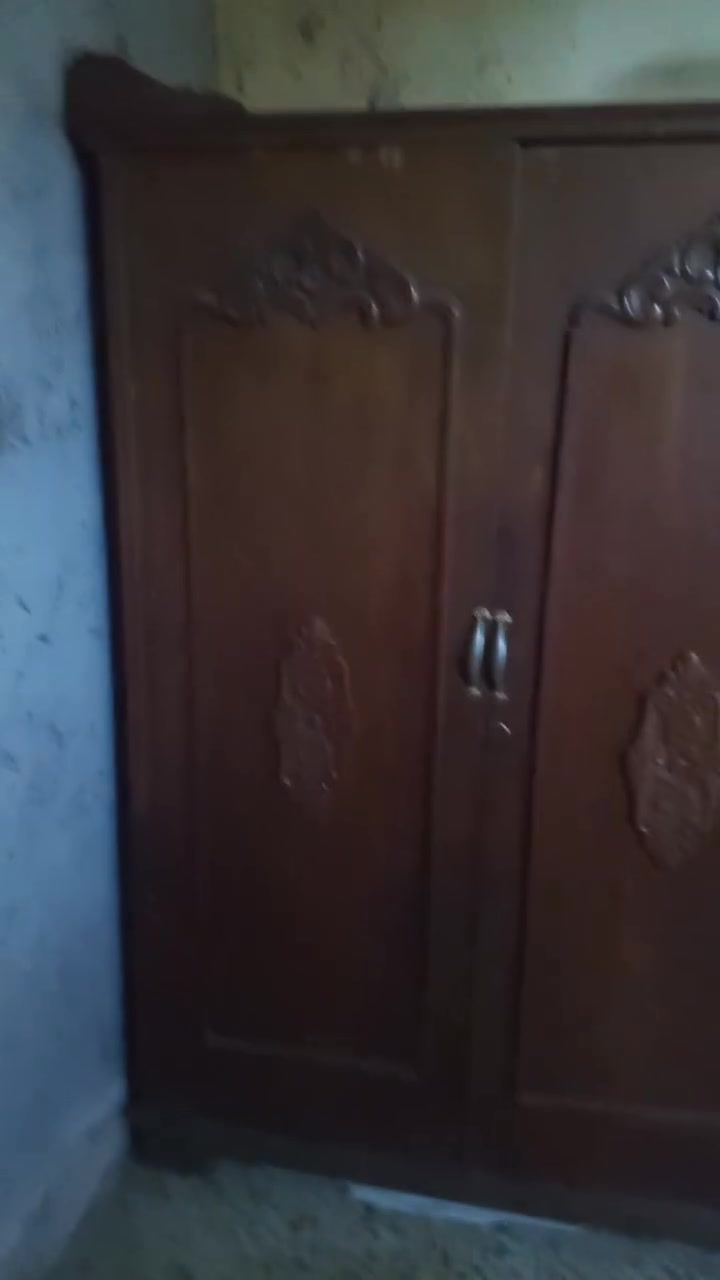 السعر ١٠٠ الف 
الرقم ***********
