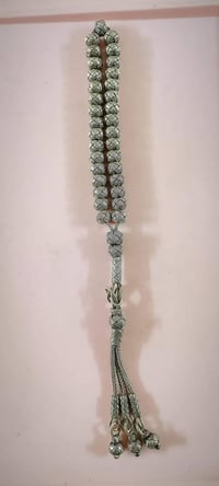 سبحه ناعمه ٣٣ حبه  الخرز والخيط والكركوشه كلها فضه انتيكه ناعمه ومرتبه...