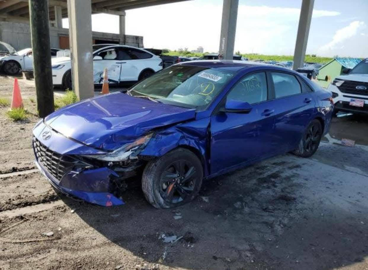 النترا
2022
مواصفات فول عدا الفتحة
لوز ازرق جويتي
حادث بيسط موضح بالصور    رقم اربيل بسمي دولي 
نضافة 100بل100
السعر 146
*********** مكان بغداد
