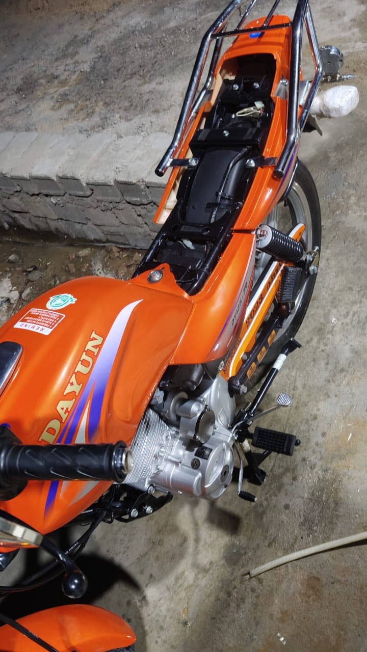 سلام عليكم دايون عضم 🧡 للبيع موديل 2023 طالع 24🧡 اوراق أصولي ثامر خلخال وصل معرض بأسمي مداور يم مكتب #حسين الدراجه اصوليه يعني تترقم كفاله عامه كهربائيات كله الشراي يتصل على رقمي ***********مكاني #كربلاء
