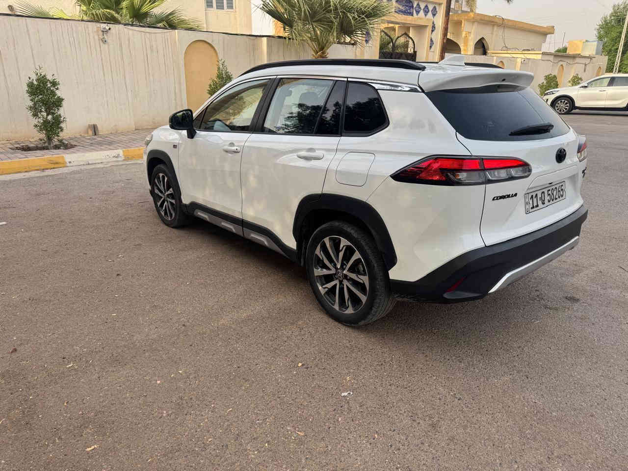 السلام عليكم 
من رخصة الادمن 
شباب إذا تقارن بوارد الصين المنشور موالك
للبيع 
2023 Toyota Corolla cross GR hybrid 
1,800 cc
FWD
2023 تويوتا كورلا كروس GR هايبرد
وارد اوربي فئة مميزة GR
محرك 1,800cc 
لون ابيض ثلجي
دفع امامي 
لايتات امامي  LED + عدسة تحكم auto 
بك لايت خلفي LED
بلوجكتر LED 
دشبول دجتال بالكامل + متغيير 3 اشكال 
مري شفط + اشاير 
ويل 18
رادار امامي 
كامرة خلفية 3 وضعيات 
كشنات جلد وقماش مطرز احمر خاص بالفئه
نظام محافظة على المسرب ومانع تصادم +مثبت سرعة تفاعلي 
أنظمة قيادة عدد 3 بالإضافة إلى EV مود
منفذ USB + type c عدد 4
قطعتين تبريد
انارات LED مخفية بالأبواب وحامل الاكواب 
انارات الداخلية LED بالكامل 
شاشة داخلية حجم 16
السيارة كلش مميزة مختمة GR من كل مكان 

السيارة نطخت باب السايق والجاملغ الامامي وتبدل نفس اللون وبيها بارد بالبنيد وهلال الجاملغ والضربة خارجية بدون دواخل بدون صبغ بدون ايرباك 
السيارة داخلة كلين للعراق وجانت ماشية 21,000 km وهسه ماشية 79,000 km
موقع السيارة الفلوجة 

للاستفسار

***********
***********
