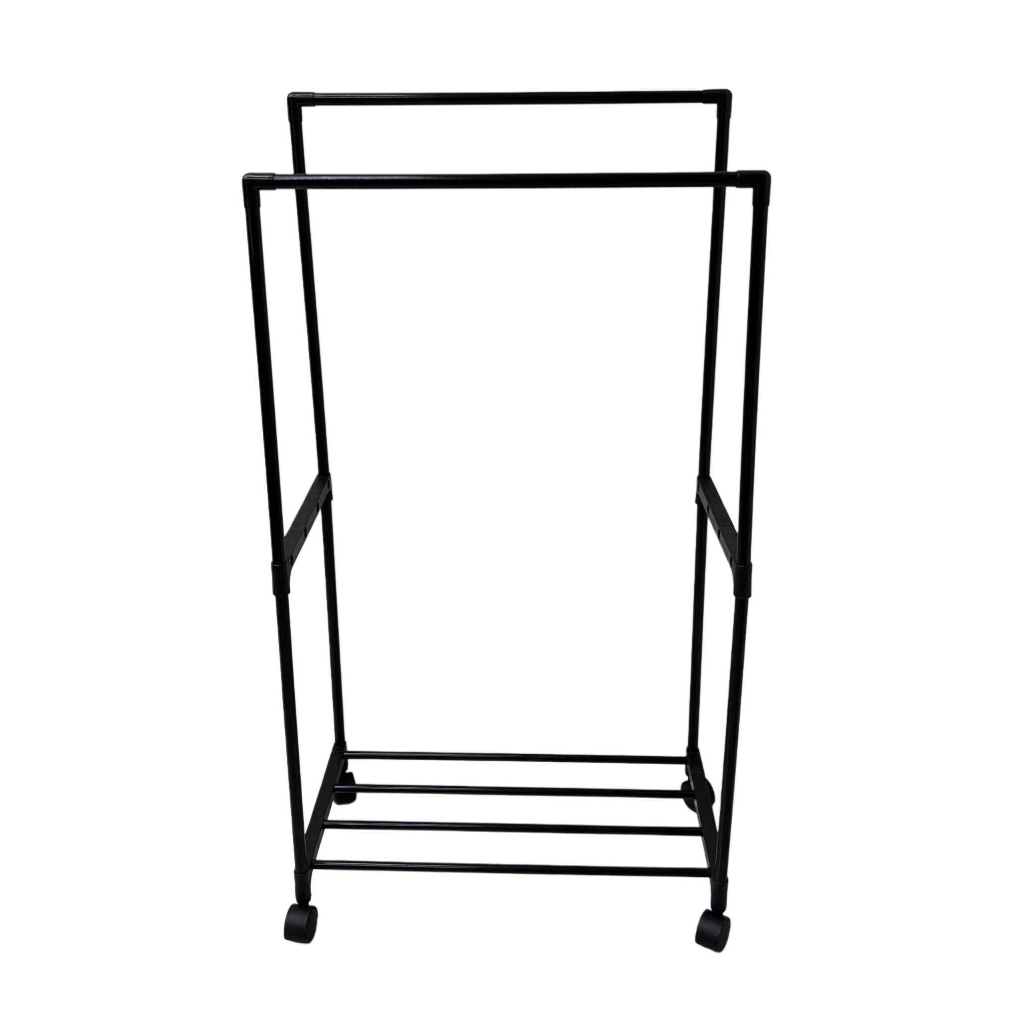 علاقة ملابس وأحذية متحركة مزدوجة بطبقتين – Shoe and Hat Storage Clothes Rack

الموديل: YH9918-1

• علاقة ملابس عملية بتصميم مزدوج مع رف سفلي لتخزين الأحذية والقبعات بطريقة مرتبة وأنيقة.

• تصميم بطبقتين لتعليق عدد أكبر من الملابس في مساحة واحدة.

• رف سفلي مكوّن من 4 أنابيب فولاذية لكل طبقة لتخزين الأحذية أو الأغراض.

• هيكل مصنوع من أنابيب فولاذية قوية (Bold Steel Pipe).

• عجلات سفلية بتصميم متحرك (Pulley Design) لسهولة النقل داخل المنزل.

• مناسبة لغرف النوم، المداخل أو غرف تبديل الملابس.

• الخامة: أنابيب فولاذية
• عدد الأنابيب في الرف السفلي: 4 أنابيب لكل طبقة
• مزودة بعجلات سفلية للحركة
•الابعاد: 103*55*29 سم

محتويات العلبة:
• هيكل علاقة الملابس
• رف سفلي مكوّن من أنابيب
• عجلات سفلية (Pulley Design)
• قطع التركيب الخاصة بالمنتج بغداد, العراق


**إذا كنت صاحب هذا الإعلان وتريد حذفه لأي سبب، رجاءا أرسل رسالة إلى الدعم الفني**