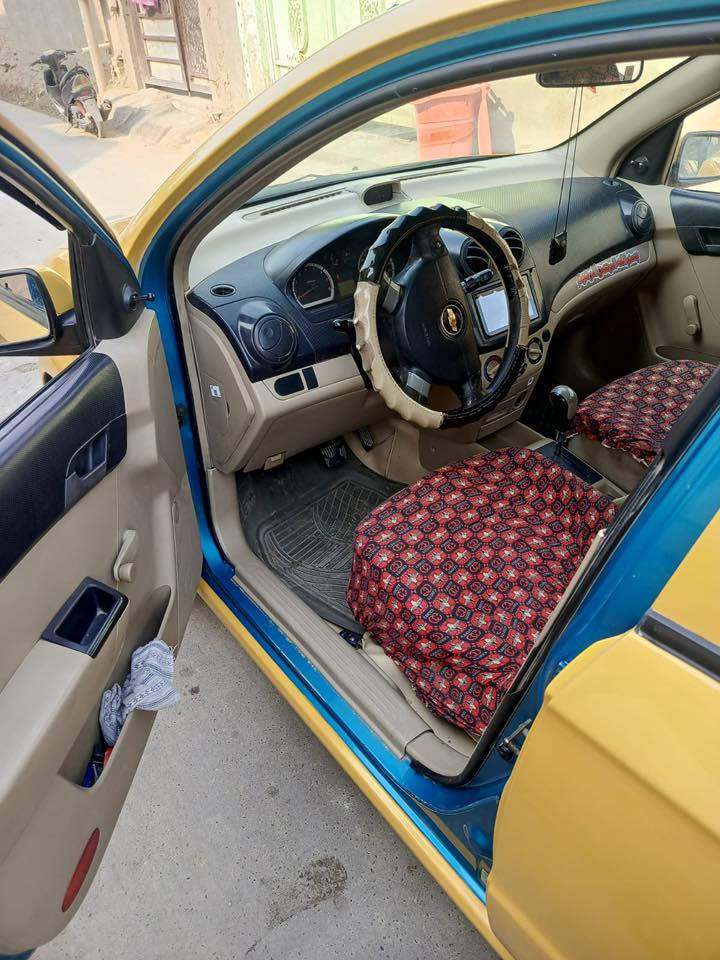 سلام عليكم افيو موديل ٢٠٠٩ رقم بغداد با اسمي خليجي مسكر اوتوماتيك مكينة ١٦٠٠ السيارة جاهزة مكينة كير حدادية تخم تاير باتري جديد مصفرة هيئة وغرامة مكان السيارة ديوانية السعر ٥٥$ للاستفسار الاتصال ***********
