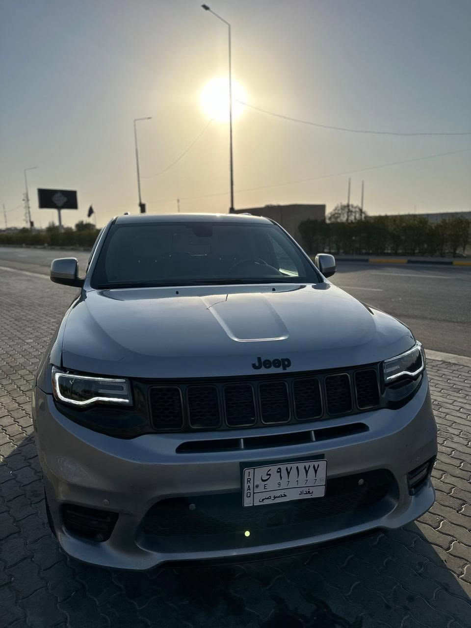 الموديل: ‎2019
اللون: ‎رصاصي غير محدد
النوع: ‎SUV
الناقل: ‎أوتوماتيك
الدفع: ‎رباعي
الجنوط: ‎وكالة باللون الأسود
الحالة: ‎نظيف من الداخل والخارج
الممشى: ‎(67ألف)
فتحه 
رادار خلفي وجوانب 
📍 الموقع: ‎(البصرة)
📞 للتواصل: ‎(***********)
السعر المطلوب : 248 وبيها مجال بسيط 

السيارة نضيفه مثل ماتشوف ولونها مميز
