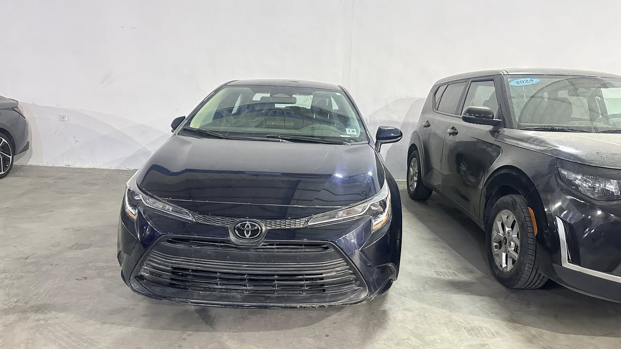 Corolla LE 2025
مواصفات
بصمة
شاشة
كاميرة
تحديد سرعة
تحكم ستيرن
و بعد بيها هواي مواصفات 
بس جاملغ كدام صبغ 
بدون دواخل بدون ايرباك
سعر؛ 147$
رقم؛ ***********
مكان سيارة اربيل شارع ١٠٠م
