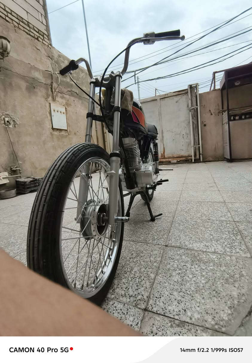 سلام عليكم للبيع نامه كلك كفاله سرقه 
شاصي 2023تعميره 2025دراجه جديده تعال وشوف
تفاصيل الباقيه خاص أو اتصل مكان ناصريه حي الأمير
***********
