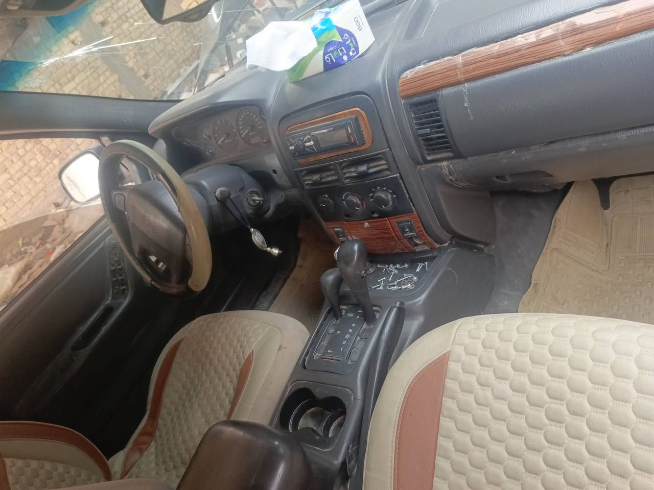 جيب شيروكي ،99 دفع رباعي رقم سليمانه سنويه لنهايه ال27 مكان السياره السماوه صاحبه الشرعي سماوه مداور ثاني يوم السياره كايمه سعره 37      ***********
