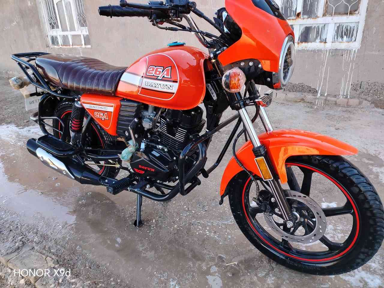 سلام عليكم 2024 قبل 15يوم من طالعه من الكيل اوراق سكنر الراجه جديد محرك 200 السعر 1550وبيه مجال ***********
