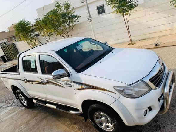 بيكب موديل 2014
بدون صبغ 
مكين مو مفتوح 
196 ماشي
رقم موبايل واتساب 
*********** اكر
