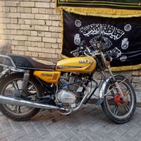 دراجه ايراني للبيع خمسه كير موديل 23 اوراق سكنر دراجه نضيفه ترايهه مال...