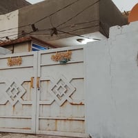 مشتمل • بظهر مدرسة سكينه • قريب شارع ٨٠