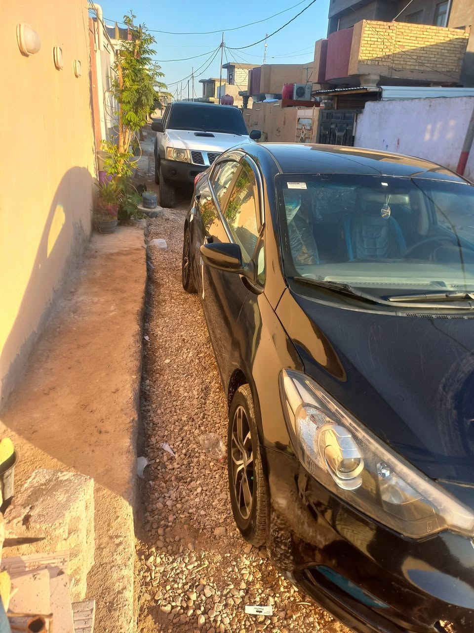 أللهم صل على محمد وآل محمد الطيبين الطاهرين 
سيراتو2013شكل 2014
خليجي فول مواصفات 
تبريد قطعتين
رقم أربيل 
تحكم ستيرن 
حدادية 70%
محرك بي تنقيص
مرشوشه حزام 
جاهزة من كلشي السيارة 
السعر 85 وبيها مجال بيع او مراوس حسب القناعه 
***********وتساب
