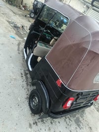 تكتك 18 رقم وسنويه تحويل ثاني يوم معمره حلوه 5500 بيه مجال 07700936346