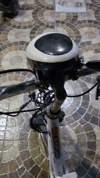 يالله دراجه شحن اللبيع فقط دراجه نضيفه مابيه اي عطل كلشي شغال بيه مابي...