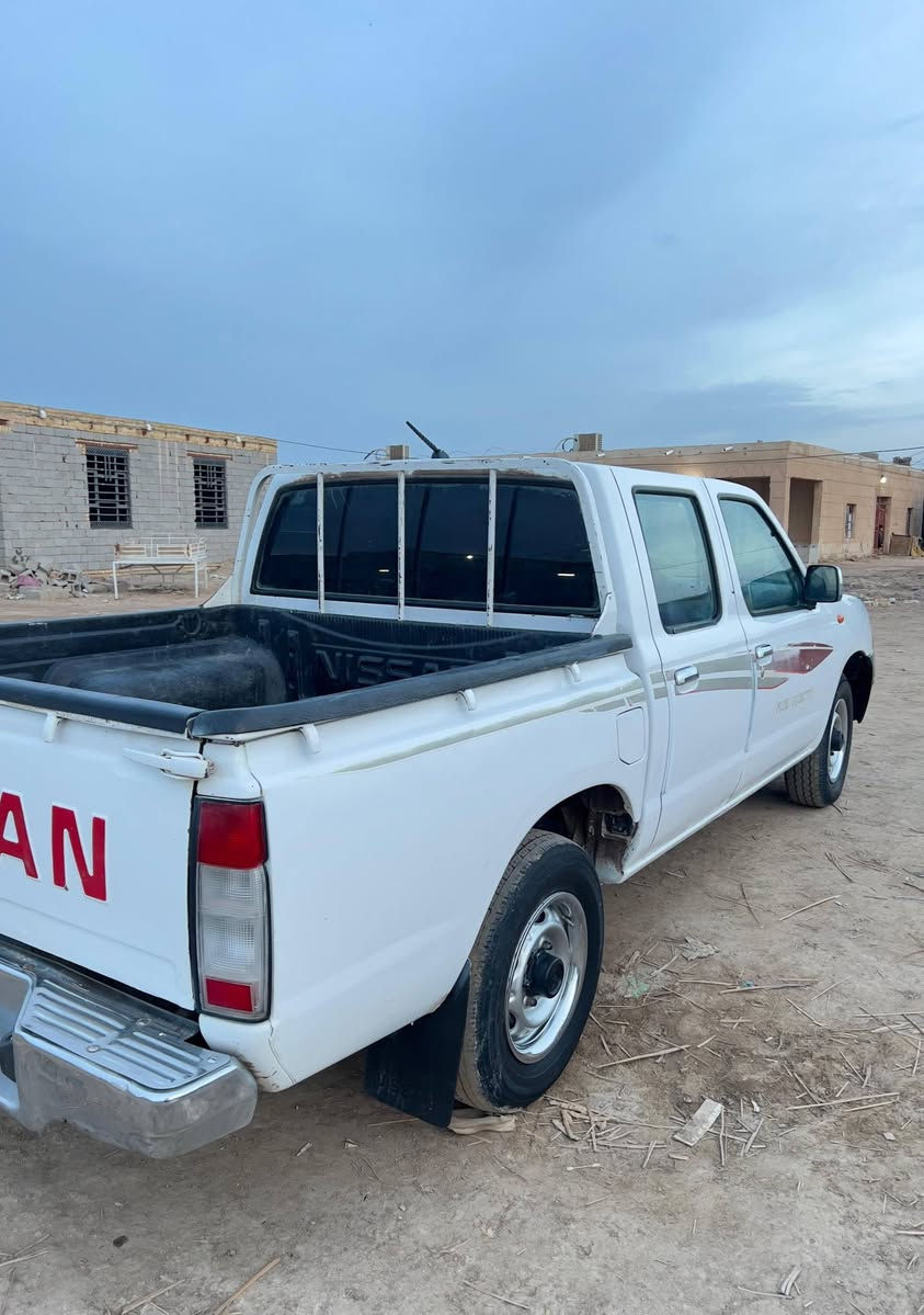 سلام علـيكم نيـسان 2009يابـاني اصـل سياره مكفـوله كفـاله عامه
محرك ما مفتوح حداديه وتخم تاير كارتون رقم بصـره مشروع وطني
 سياره .جديـده بمعنه الكلمه رقـم الهاتـف‪0787 089 0457‬‏...
