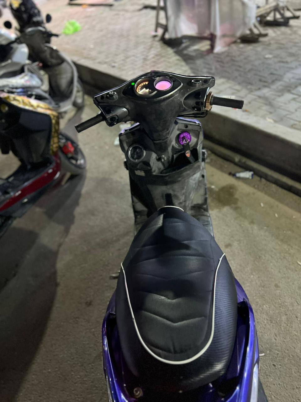 سلام عليكم دراجه سكنس فحل كوري نوزل دراجه خير من الله مابيه اي نقص نكره بي وكت كله بلادي كله شغالهه
سعر خاص رقم ***********
