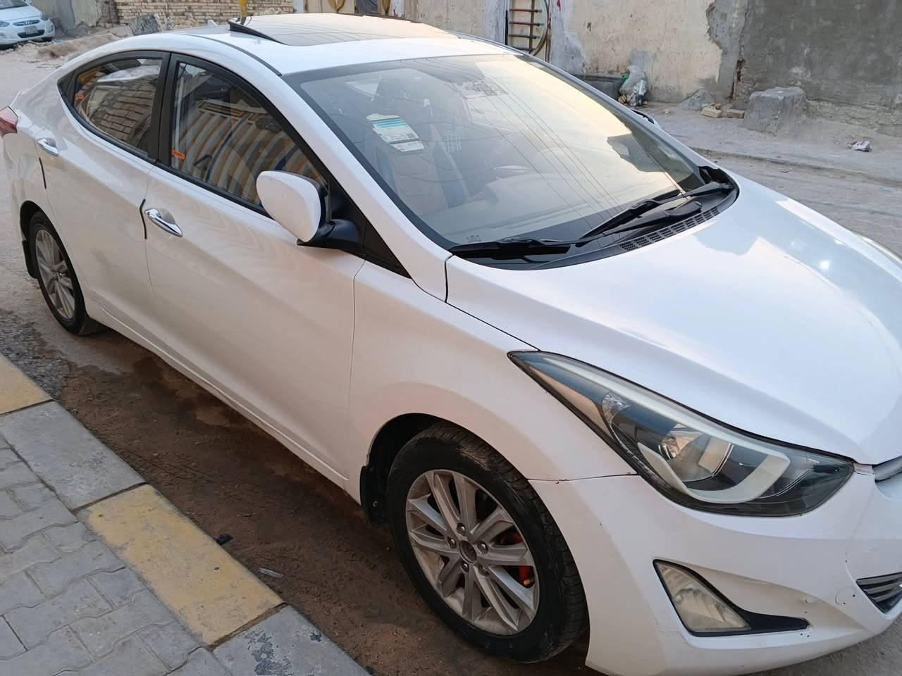 السلام عليكم. 
النترا 2015 رقم نجف مكانهة النجف فول سويج بسمي. بيهة قطعتين صبغ  
118 بيهة مجال
***********
