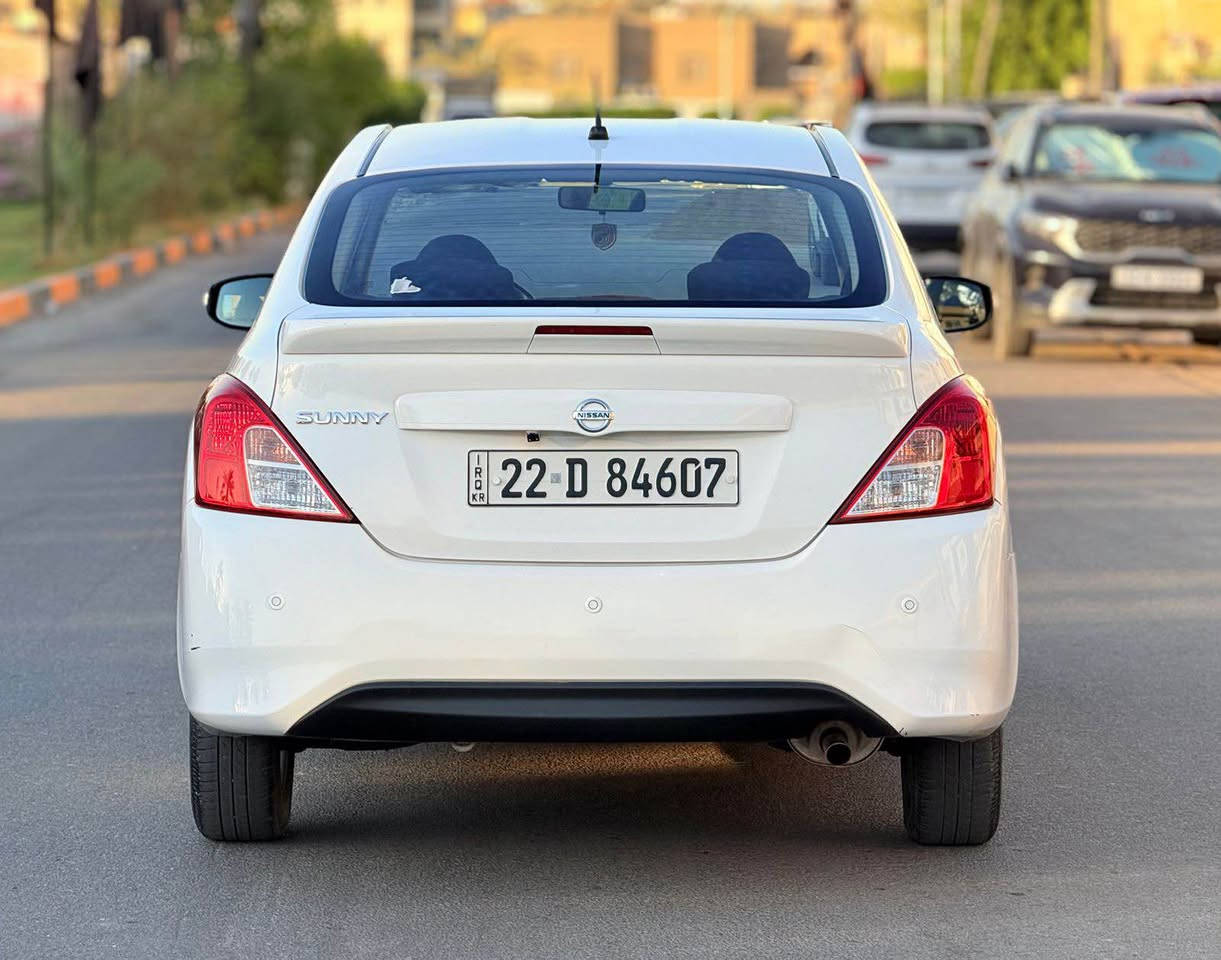 سلام وعليكم 
نيسان 2023 
بصمه وترحيب ابواب 
شاشه كبيره 
صندوق بصمه 
ويل كب 
الرقم : اربيل بسمي تحويل او وكاله 
السياره : مكفوله كفاله عامه 
الضرر : فقط حالوب 
المكان : الصليخ 600 
السعر : 117 بيه مجال بسيط 
اللاستفسار : *********** بغداد, العراق
