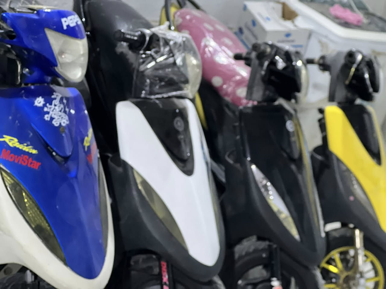 ‏سلام عليكم دراجات ماكس عدلة ماكس منغولي دراجات حلوات وشغالات من الطول ￼لطول شلعه ومشي خير من الله 
ماذب عليهن الف  مكاني ناصريه مركز السعر 600
الشراي يتصل ***********
