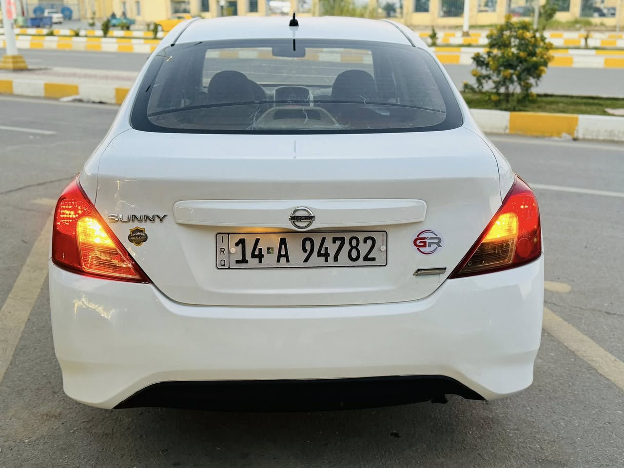 اللهم صل على محمد وال محمد
السلام عليكم نيسان سني موديل 2016 خليجي مكفوله ضربه وصبغ وتبديل جاهزه من كلشي كير ومكينه وحداديه وتبريد ثلج تخم تاير جديد 
سياره مال جناي ماعوزه برغي ترايه كلش حلو رقم بصره دولي   سنويه جديده لغايه 2030 مشروع وطني تحويل ثاني اليوم السعر 88 مكان السياره الناصرية الشراي يتصل 
***********
