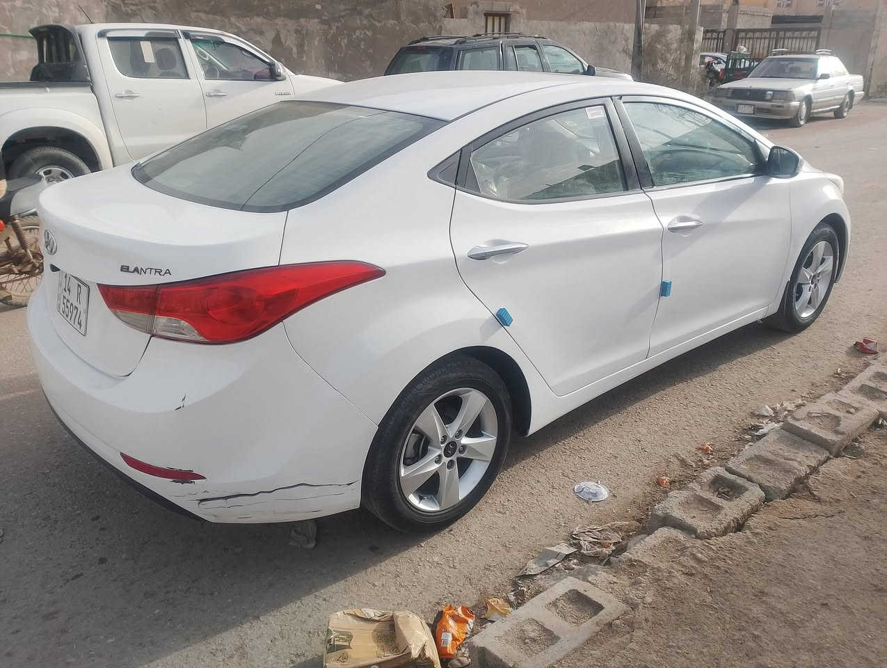 النترا موديل 2014
خليجي فتحه 
محرك 1800 
السيارة جاهزة 
تبريد شغال
كهربائيات شغاله 
بيه صبغ اثر جراد 
بيه ضربة بارد بالجاملغ الوراء 
بيه جهاز سونار 
 رقم بصرة نگليزي
راعيه يريد تحويل 
العنوان كرمة علي ابو صخير 
السعر 110
رقم الهاتف ***********
