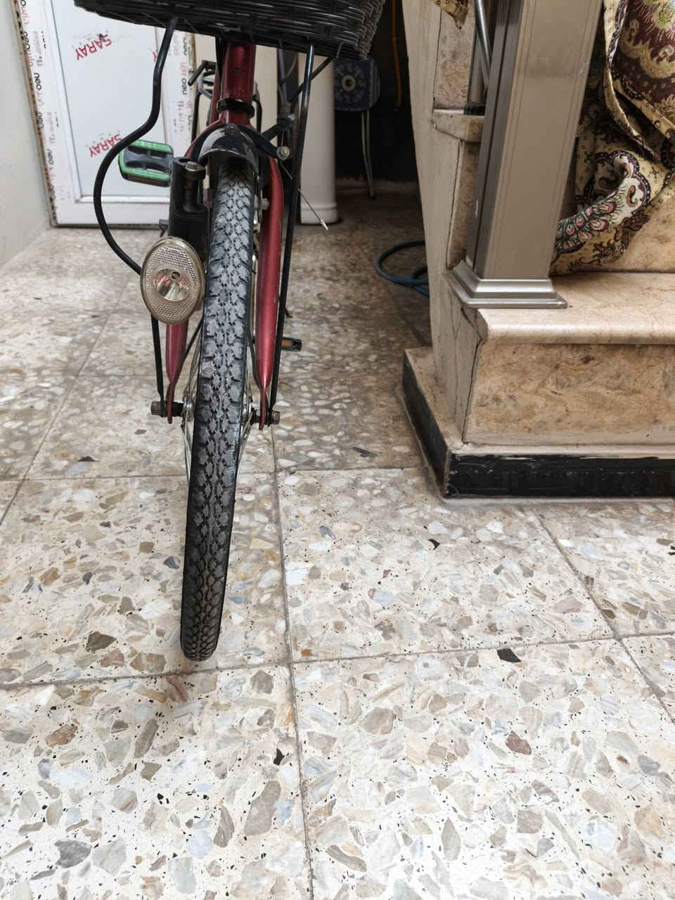 السلام عليكم
يوجد باسكل ياباني اصلي حجم 20 ابو العقرب سة مكاين..كل جديد وسعره 110 الف وبي مجال بسيط ساكن بغداد الدوره ابو دسير رقمي 
***********
