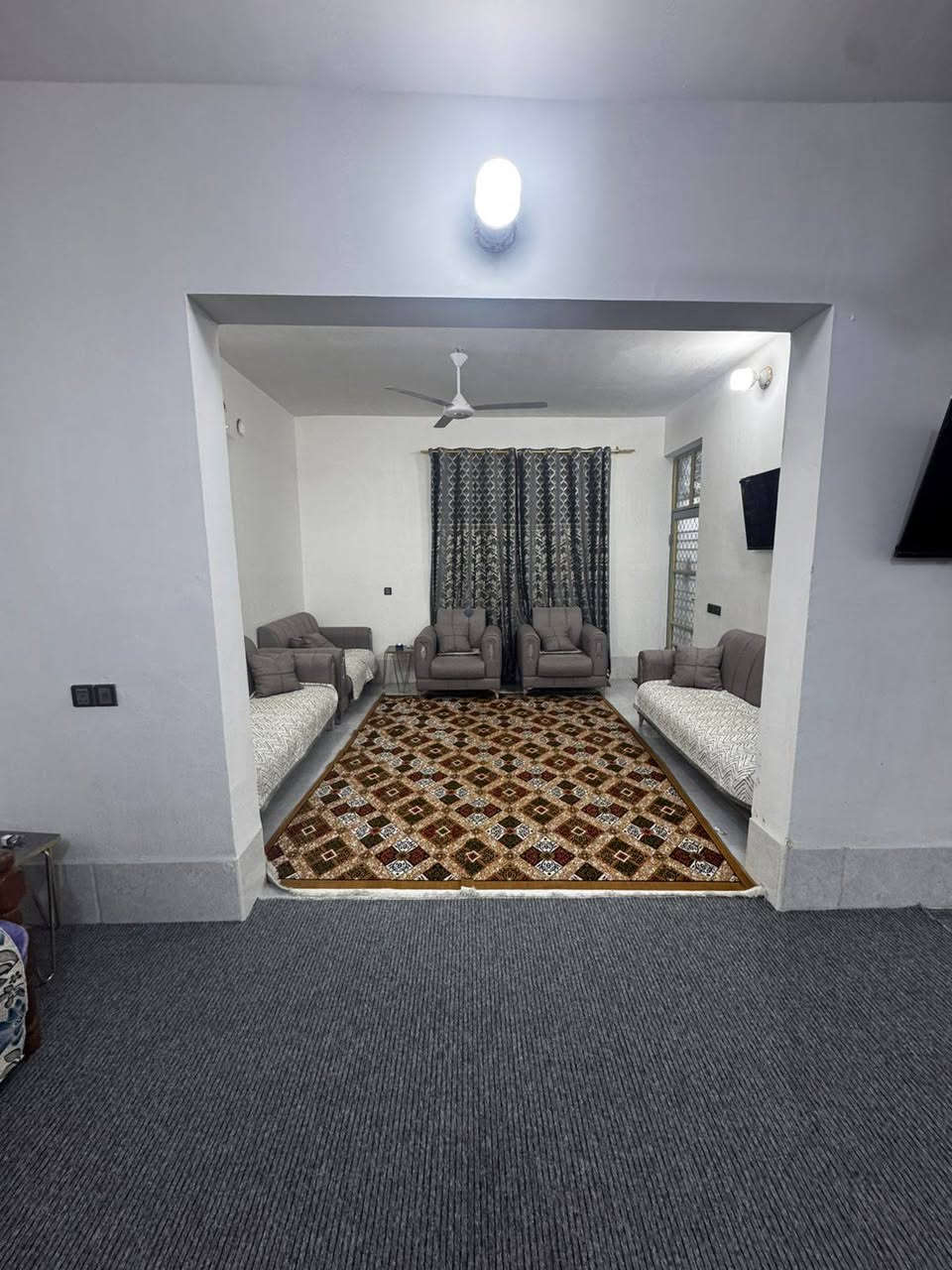 سلام عليكم بيت للبيع في حي الفارس زراعي
مساحة 120م
التفاصيل:
1غرفة نوم
صالة +استقبال +مطبخ
للاستفسار
***********
او مراجعة مكتب ادراك للمحاماة والعقار في شارع الامير مقابل مخبز الامير
