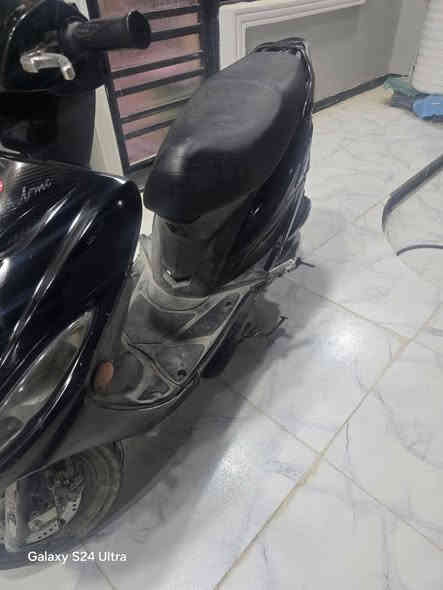 السلام عليكم مستعجل ع البيع 
كامكو g4
الدراجه ما مفتوحه جديده صارلها 3 شهور من طلعت من الحاويه 
اريدها ب650 بيها مجال بسيط حك الجيه مكانها حي ميسان
***********
