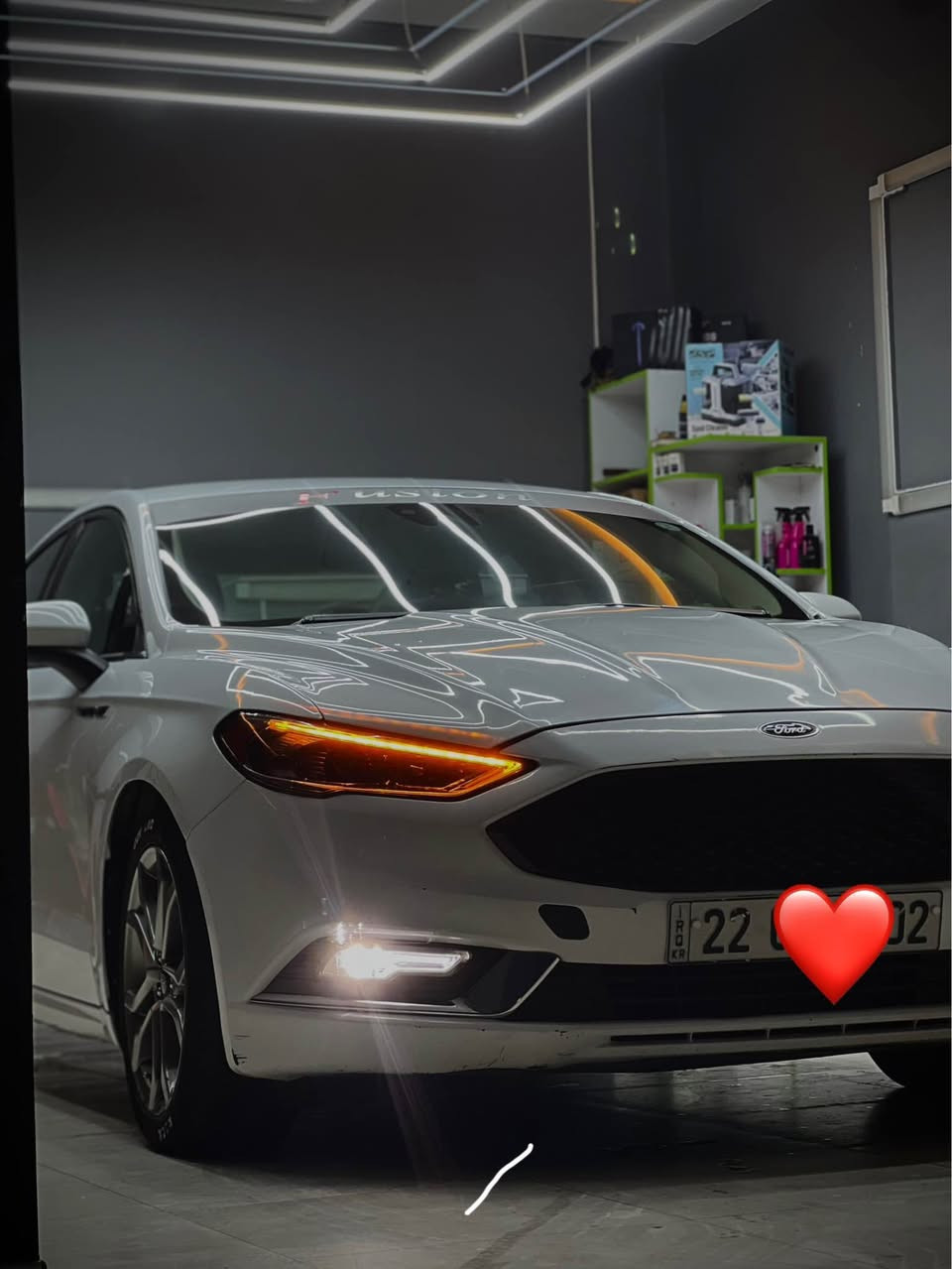 Ford fusion 2019
سعر بەلاش 
فۆرد فیوژ SE ١٥ تۆربۆ 
سەیارەکە بەس ماشالله ئەوێت لۆک لۆکە 
لایتەکانی و دەعامى كراوە بە تیتانیۆم 
٤ تایە تازەی لەسەرە 
٤ جام ئۆتۆ 
٣ شاشە
بەسمە
شەغال
رادار
خەتی جادە 
تەبرید مەرکەزی 
گێر ماوس 
گێر سپۆرت
بادڵ شەفت
گێر عادى و گێر ئۆتۆماتیک
گێرو مەکینەی نەکراوەتەوە بە شەرت 
پێشو دوای تازە داگیراوە
تەقەو رەقە بەشەرت 
رۆنی تازە گۆراوە  
سەنەوی ساڵێکە بەسەر چوە 
تازە پۆلیش کراوە 
سەیارەکە لە رەسمەکان جوانتر نەبو مەیبە 
٨٤،٠٠٠ مایل رۆشتوە 
سەیارەکە دوو پارچەو نیوی بۆیاغه 
بۆنیدو چەمەلەغی لای سایەق و نیە دەرگا
تەحویلو غەرامە بەشەرت  
سعر:- 90 گەڵا قفڵ  
شوێن:- سلێمانی 
(***********) Singapore
