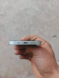 آيفون ١٢ • ٢٥٦ • ظهر مكسور