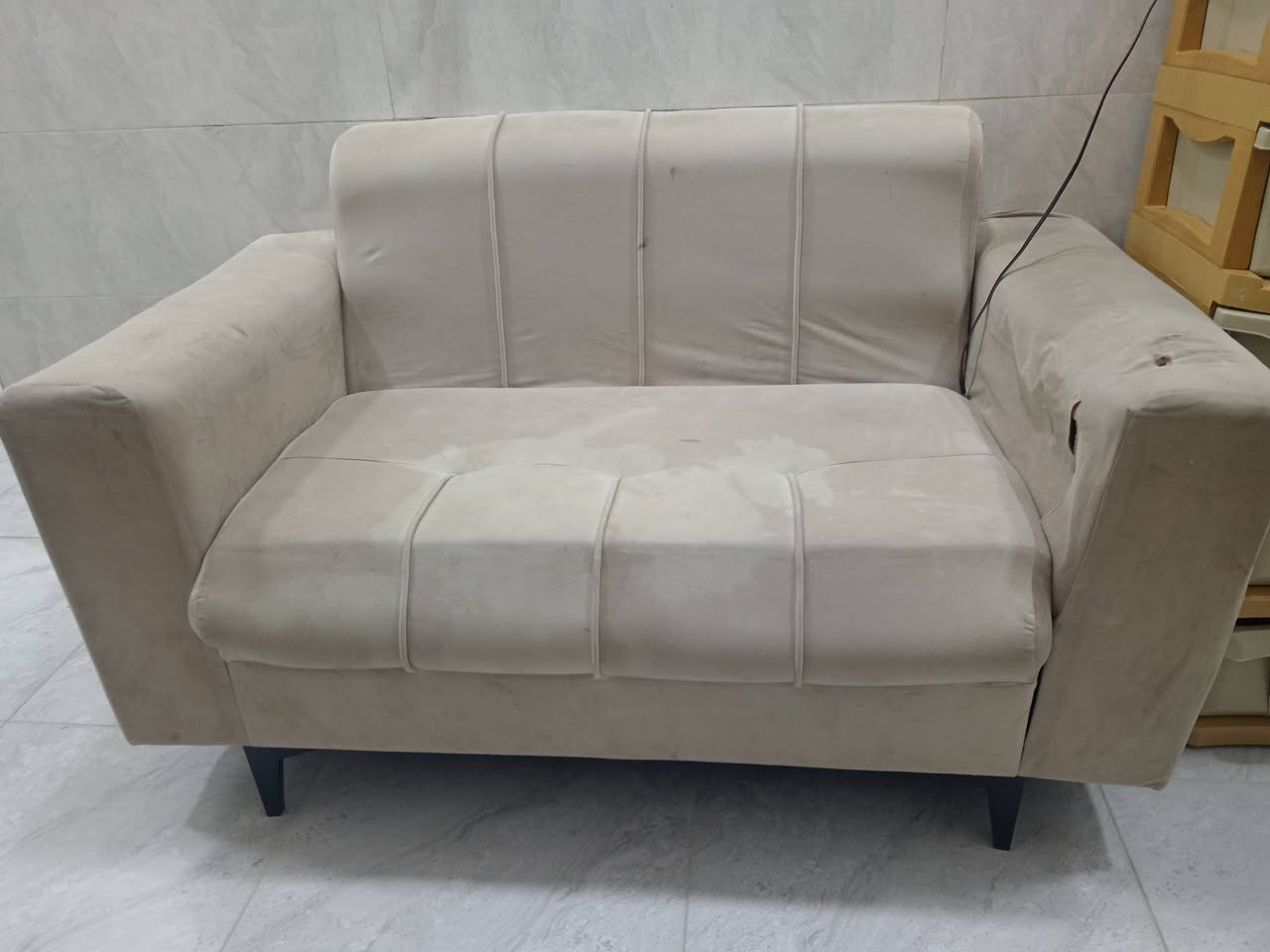 تخم تركي مستعمل للبيع عشر مقاعد بي اضرار بسيطه السعر 90 وبي مجال  بسيط
عنوان زعفرانيه شارع بيت بنيه

078‪35068137


**إذا كنت صاحب هذا الإعلان وتريد حذفه لأي سبب، رجاءا أرسل رسالة إلى الدعم الفني**