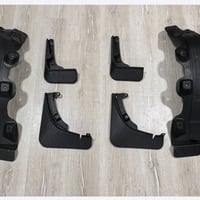 واقيات سيارة • ٦ قطع • نخب أول