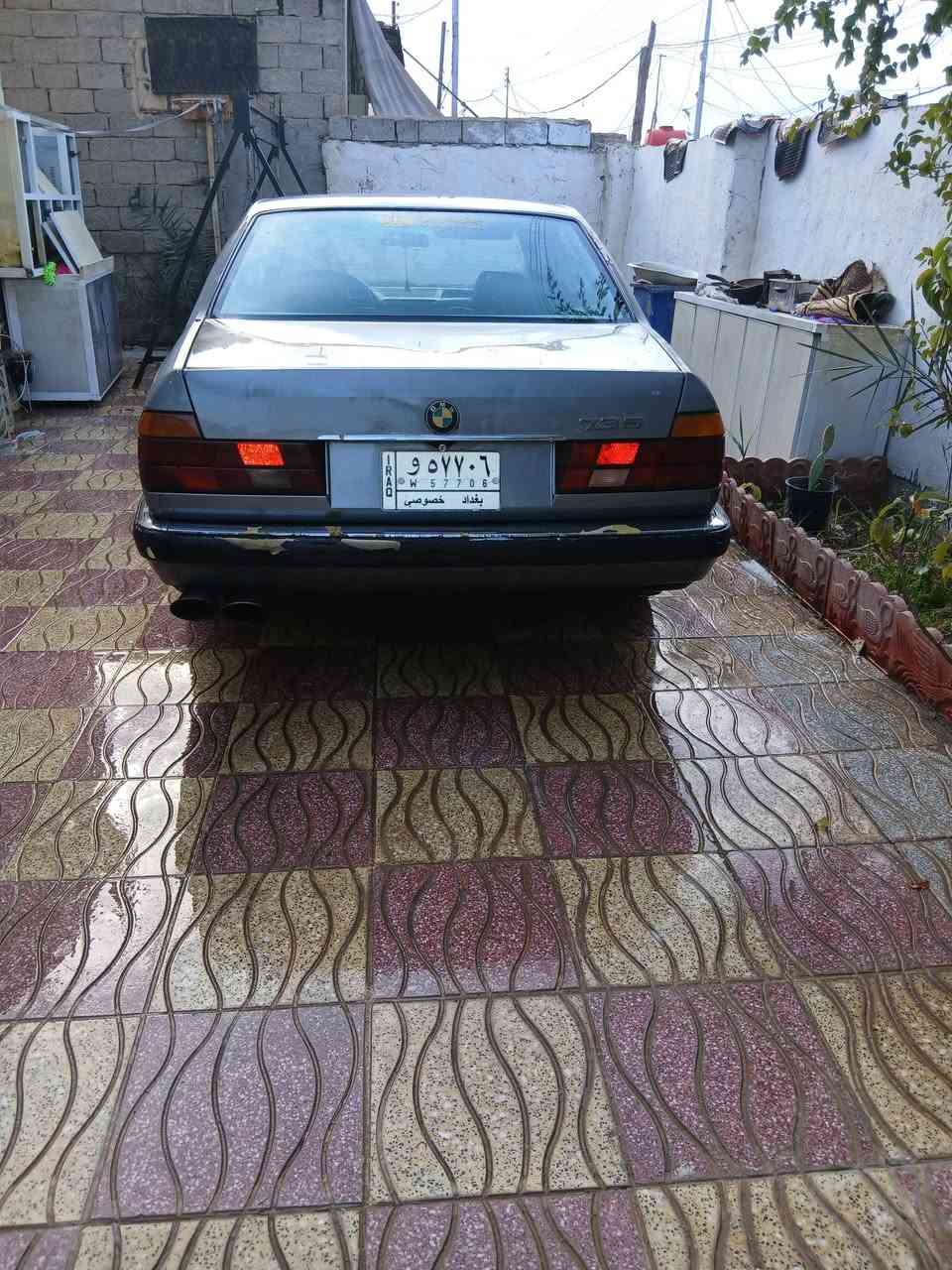 سلام عليكم  بي ام  موديل 1992  حجم 735  رقم بغداد تحويل ثاني يوم مواصفات بجم عريض فتحه كير مكينه تبريد تاير منضومه غاز  صدر كفاله ضربه وكص وعيب شرعي سياره جاهزه 
بيع او مراوس حسب قناعه مكاني بغداد مجمع بسمايه ***********
