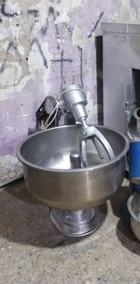 عجانة 15كيلوتخدم المخابز 07513015529واتساب