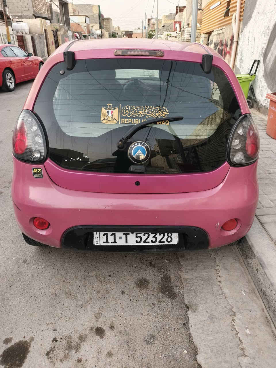 السلام عليكم باندا موديل 12 مصبوغه تغيير اللون مكاني بغداد السعر 37 وبيها مجال***********
