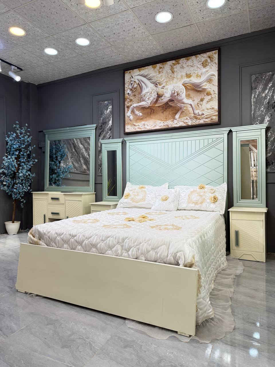 #جديدنا #سارع_بالحجز_ #الجميع #غرف_نوم ..غرف صاج عراقي ..تتكون من 7 قطع ..عرض الكنتور 3 و20سم…ارتفاع الكنتور 2 و20سم…السرير بلوك ٦ ارجل…طول السرير 200 سم …عرض السرير 160 سم …الضهر براغي…السعر😉😉😉
للحجز مراسله الخاص او واتساب  ***********
#متابعه_مشاركه_للصفحه ليصلكم كل ماهو جديدغرف_نوم سارع_بالحجز_ جديدنا__لاينتهي
