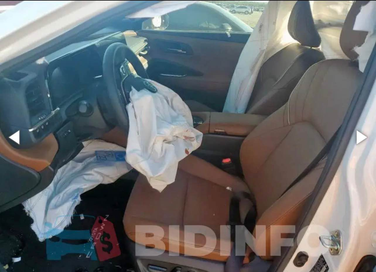 toyota crown signia 2025 limited

سەیارەکە فول فولە لە مواسەفات
لە رێگایە لە ئەم ریکاوە بۆ دوبەی 
١٦٥
*********** أربيل, العراق
