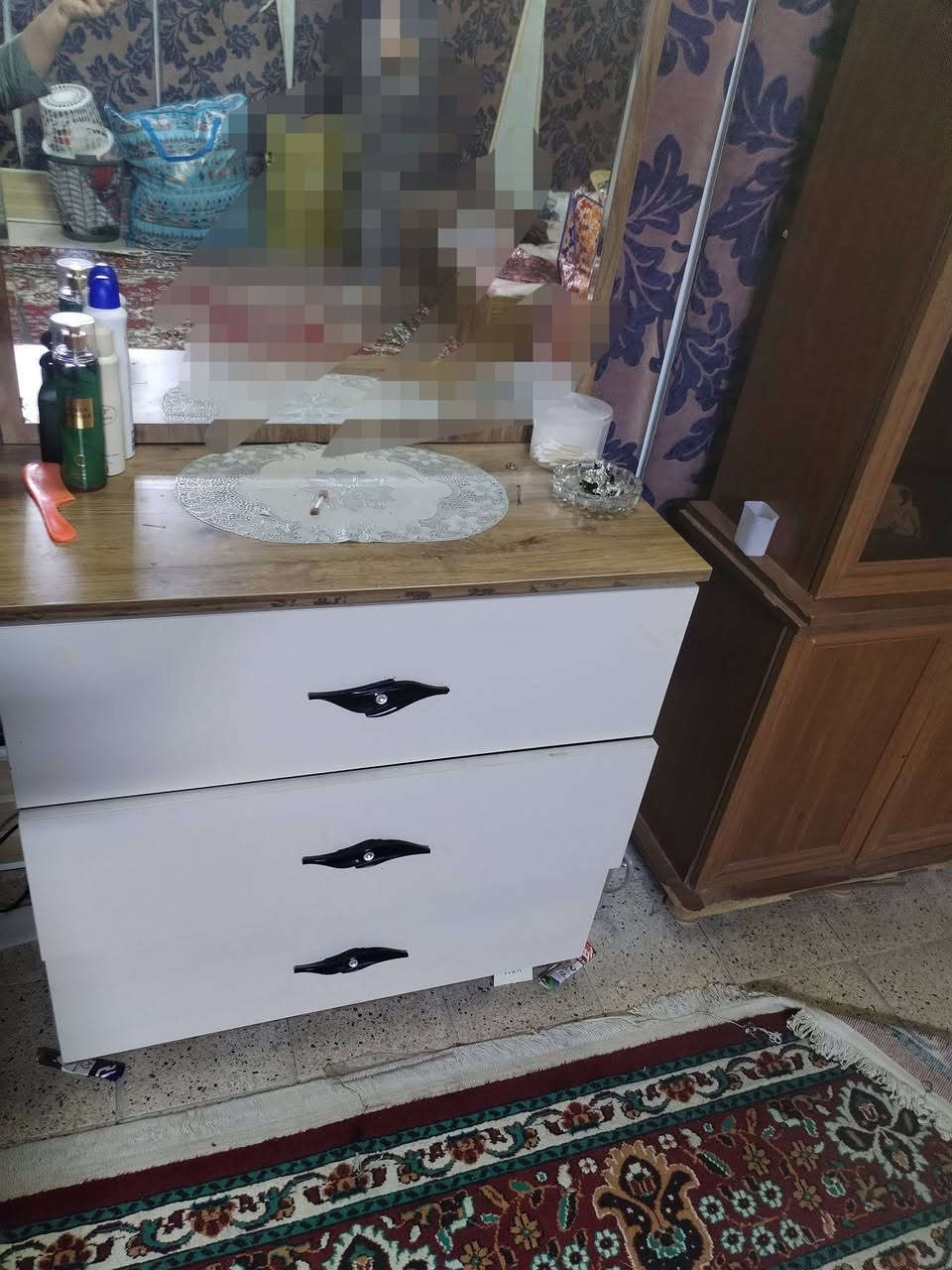غرفة تركي ب٢٥٠ الف قفل للاستفسار واتس اب ***********
