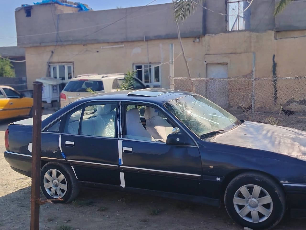 للبيع اوميكه موديل 91محرك 26اتوماتيك محرك بدايت صرف بي سنويه عدم ترويج خضره معاملته كامله شرط التحويل كمرك متفوع بس عل لوحات باقيه دفتر بانزين بيه ضباره كامله يمي حته بيه وكاله وصوله بيه مال مرور سياره نضيفه مال بيت مراوس حسب التفاق مكاني كركوك واحد حزيران السعر 20وبيه مجال رجان الي مو شراي لاتتصل ولا تدخل خاص الستفسار ***********
