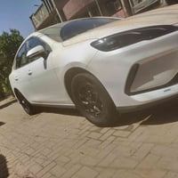 بي واي دي سيل5موديل ٢٥ رقم بغداد للبيع ماشيه ١٥الف السعر ١٩ و١٠٠ وبيهه...