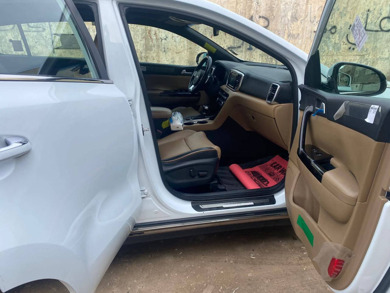 اعلى فئه جي تي لاين
كلش جديد الله شاهد 
ماشيه ٥٦ 
فقط بيه رصعه بالصندوك وبارد باب سايق وره عله كد شبر أقل 
*********** 
217 بيه مجال بسيط 
مكاني بغداد
