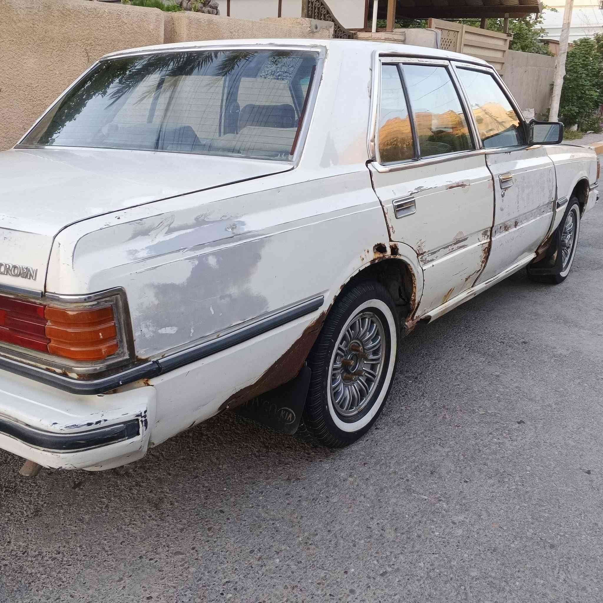 السلام عليكم سوبر موديل1982 مكينه وكير ونجي تبريد شغال تخم تاير جديد صدر نص عمر  السنوير إلى 2029 نهايته الرقم بغداد خصوصي مشروع وطني بشرط تحويل ثاني يوم السعر 35 وبيها مجال الاتصال على الرقم *********** مراسله على الوتساب
