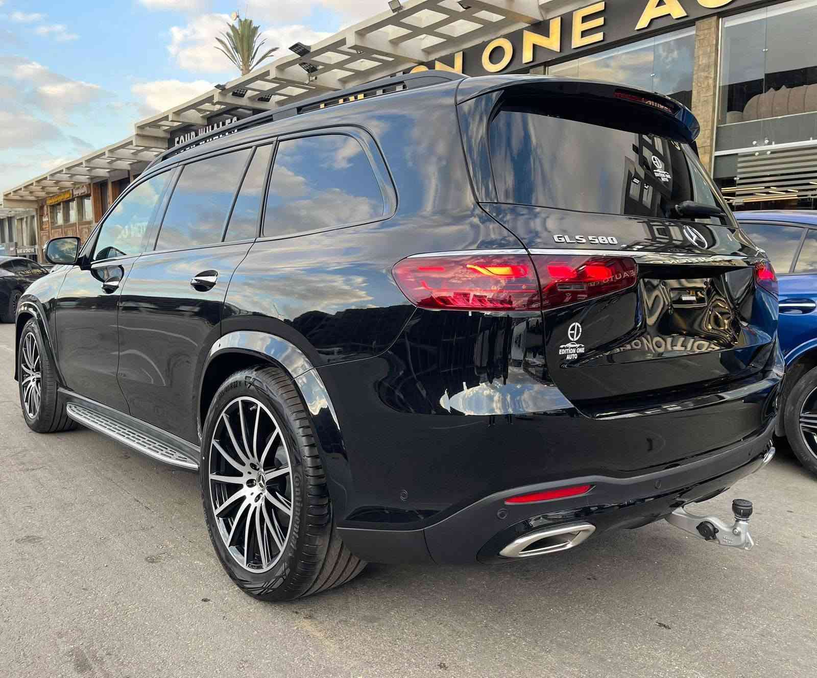 ⚡️ متاح استلام فوري بفضل الله ⚡️  

MERCEDES GLS580 AMG 
MODEL 2026
Fully Loaded
وكيل ضمان ٥ سنين 
اهم المواصفات :
Burmester Sound System 💎
360 Camera 💎
Panoramic Roof 💎
Electric Tailgate 💎
Head Up Display 💎
Keyless Entry 💎
4 Zone 💎
                 متاح جميع الالوان باذن الله  🤍🖤🩶
📞 01040918831
‎ 🔥‎خصم فوري داخل المعرض على الكاش🔥
ومتاح جميع انواع العربيات مستعمل وزيرو 🚗
‎متاح جميع أنظمة التقسيط
‎بدون مصاريف إدارية ✔️
‎بدون تأمين إجباري ✔️
‎بدون حظر بيع‎ ✔️

للاستفسار (فون-واتس اب) :01040918831 القاهرة, مصر


**إذا كنت صاحب هذا الإعلان وتريد حذفه لأي سبب، رجاءا أرسل رسالة إلى الدعم الفني**