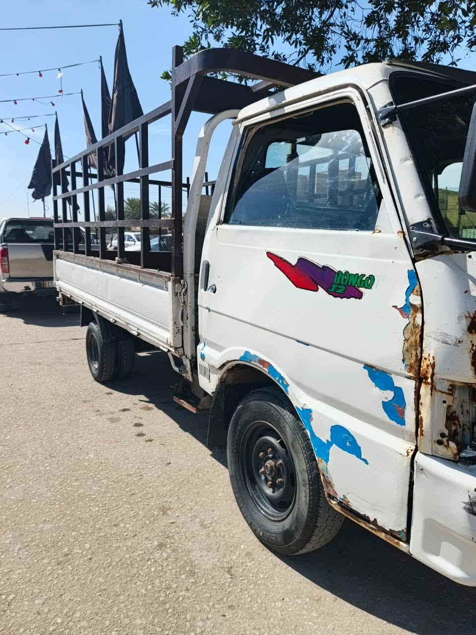 سلام عليكم سياره كيه 8 جنكال بنكو مديل 97 سنويه ماصاقطه رقم نجف شرط التحويل تخم تاير مكفوله كير مكينه شاصي مكان السياره في كربلاء حي الغدير صاحب السياره ابو كاظم الغزالي غير متواجد عله الفيس مكلف بلنشر ***********
