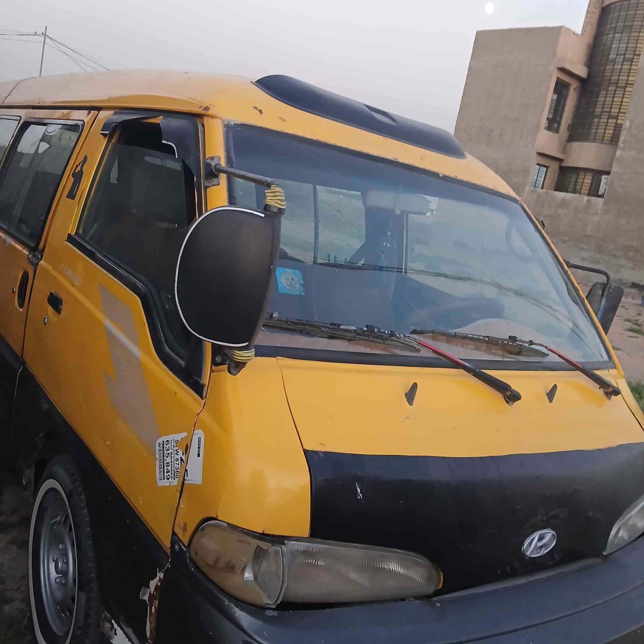 هونده موديل ٩٨ كير محرك بريجو سنويه لحد سنه ٢٨ السياره شعار كمارك بيها خياس اسفل البدي مثل ما موضح بالصور عندي وكاله عامه بالتحويل 

السعر ٣٨$
المكان بغداد مقابل فتحة ابو دشير خلف شركة سكانيا

غير متواجد فيس نهائيا مكلف بالنشر فقط للتواصل ***********
